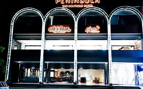 Hotel Peninsula